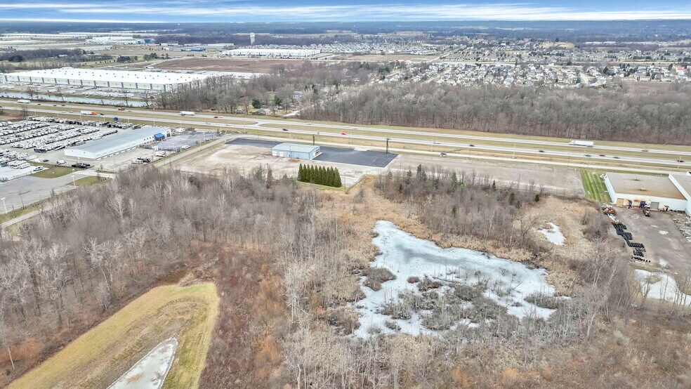 More Photos Of 10967 Columbus Pky, Pataskala Service For Sale