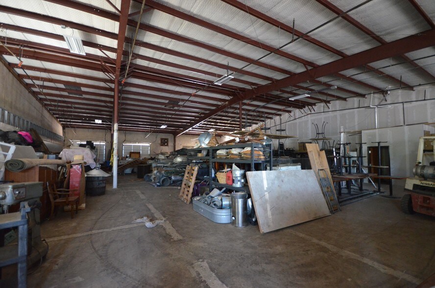 More Photos Of 5910 Techni Center Dr, Austin Light Distribution For Lease