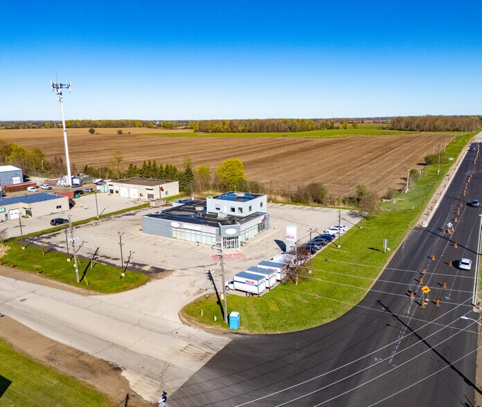 More Photos Of 1 Malcolm Rd, Guelph Auto Dealership For Lease