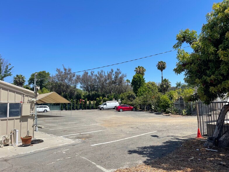 More Photos Of 1221 Ridge Rd, Vista Land For Sale