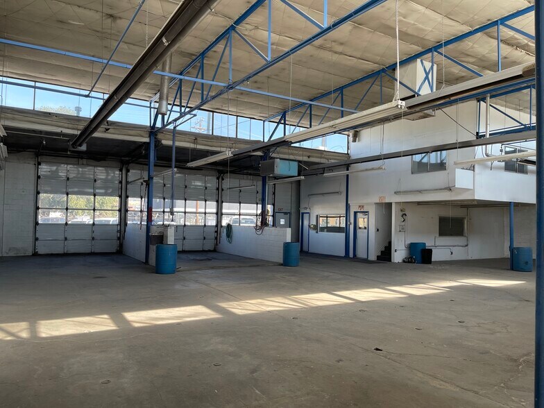 More Photos Of 337 American Ave, Salt Lake City Service For Lease