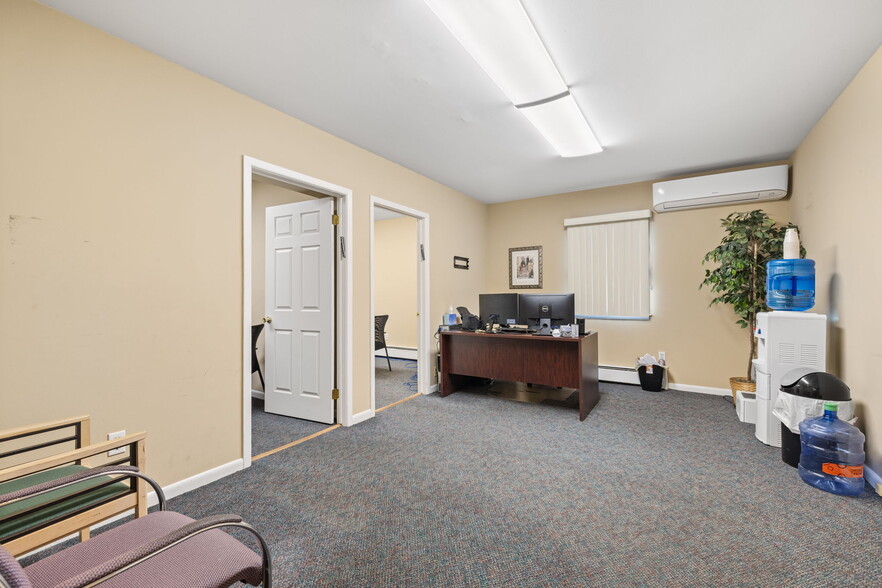 More Photos Of 131-135 Rt-304, Nanuet Freestanding For Sale