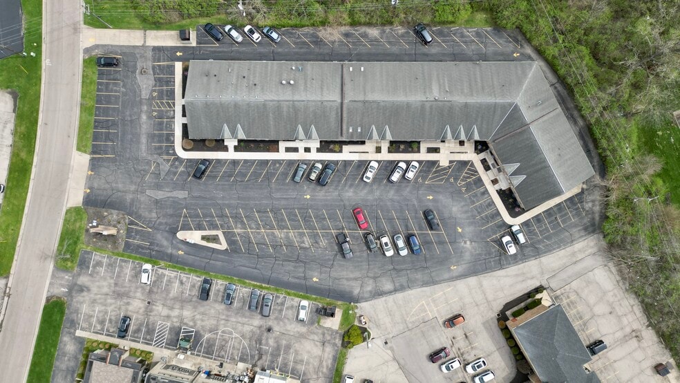 More Photos Of 7665 Monarch Ct, West Chester Medical For Lease