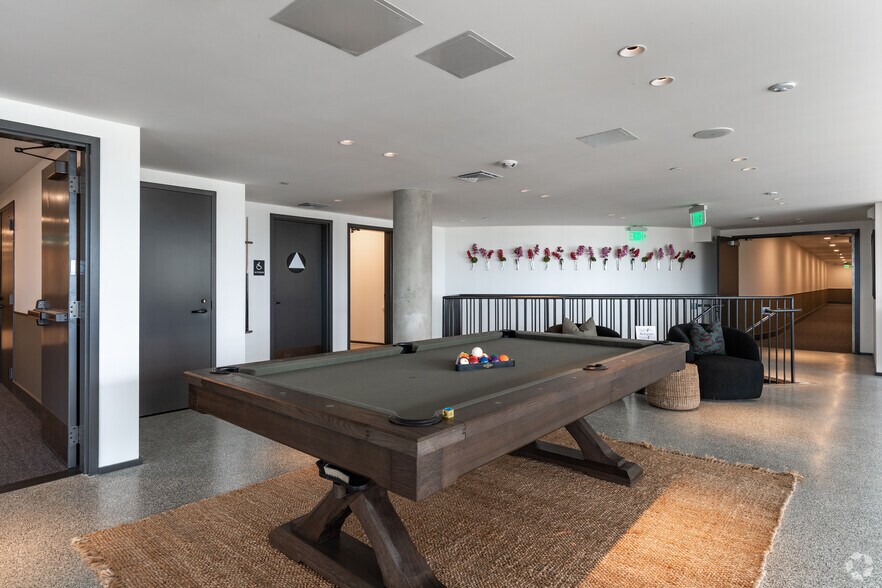 More Photos Of 219 9th Ave, Oakland Apartments For Lease