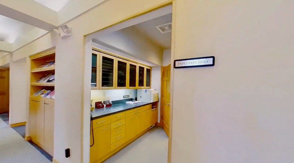 More Photos Of 1077 4th St, South Lake Tahoe Medical For Lease