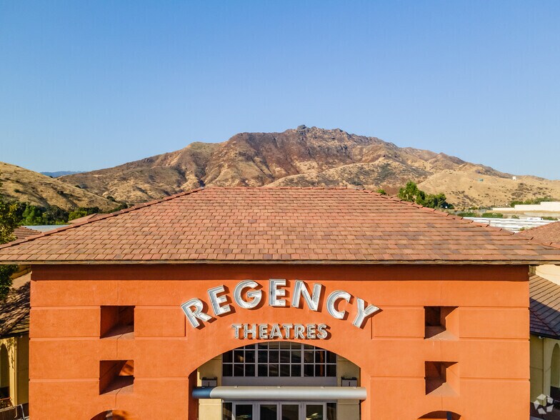 More Photos Of 29041-29045 Agoura Rd, Agoura Hills Movie Theatre For Sale