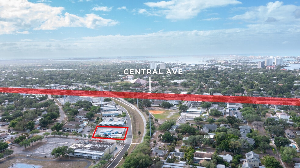 More Photos Of 7030 Burlington Ave N, Saint Petersburg Industrial For Lease