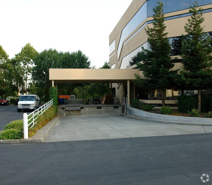 More Photos Of 1420 N McDowell Blvd, Petaluma Office For Lease