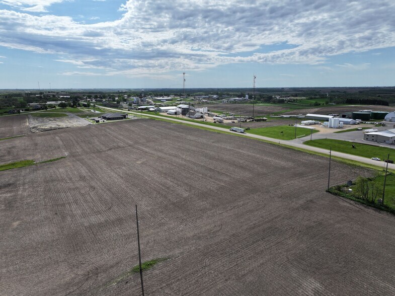 More Photos Of 11.92 acres 81 Hwy, Darlington Land For Sale