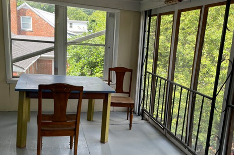 More Photos Of 224 Taylor Dr, Lexington Apartments For Sale