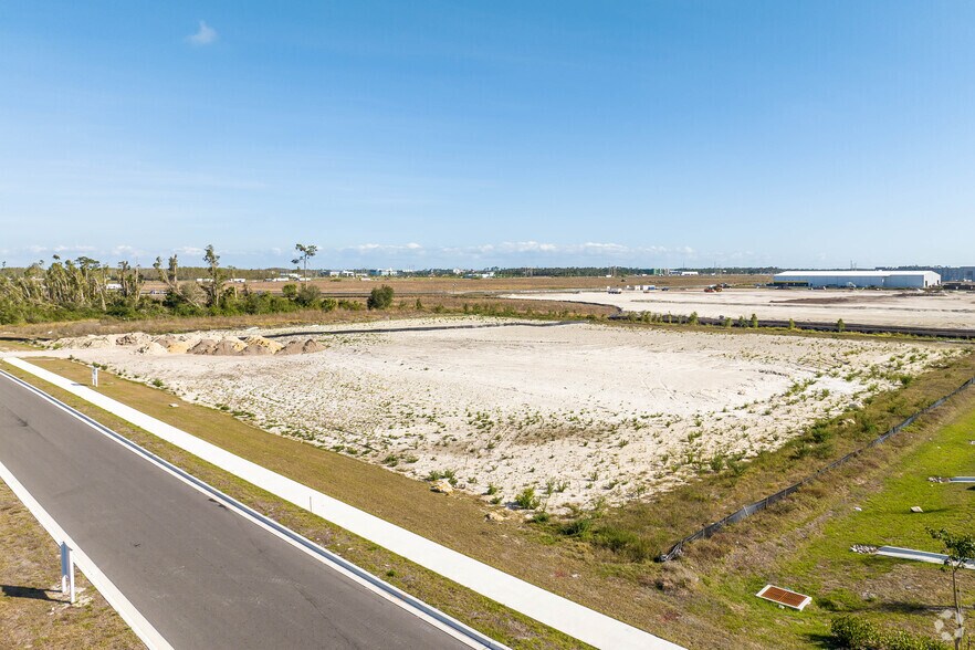 More Photos Of 8950 Alico Trade Center, Fort Myers Land For Lease