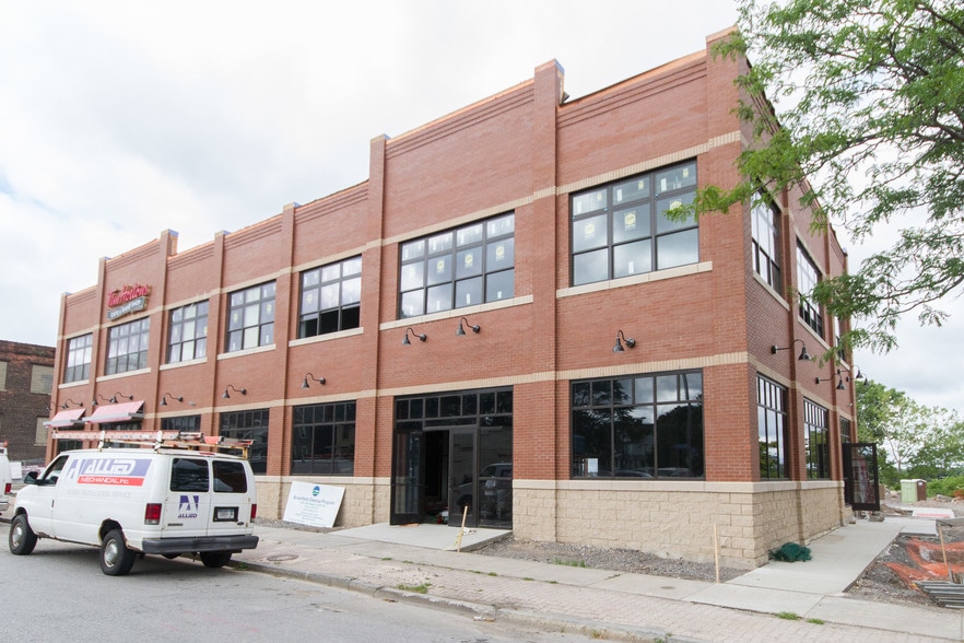 More Photos Of 1088 Niagara St, Buffalo Storefront Retail Office For Lease