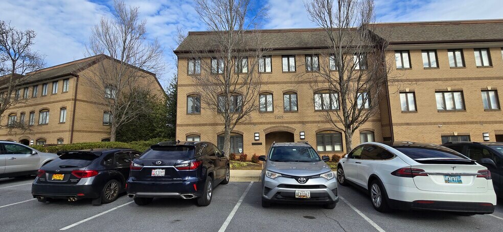 More Photos Of 7201-7211 Hanover Pky, Greenbelt Office Residential For Lease