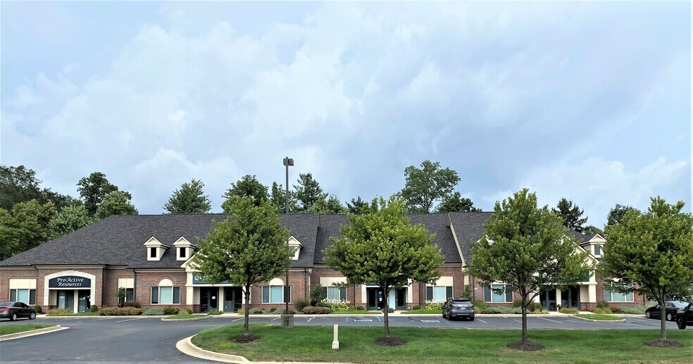 More Photos Of 90 Executive Dr, Carmel Office For Lease