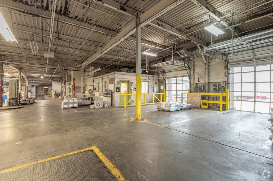 More Photos Of 4437 E 49th St, Cleveland Warehouse For Sale
