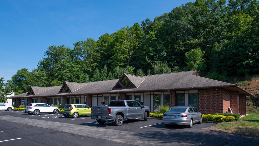 More Photos Of 777-785 Pine Valley Dr, Pittsburgh Medical For Lease