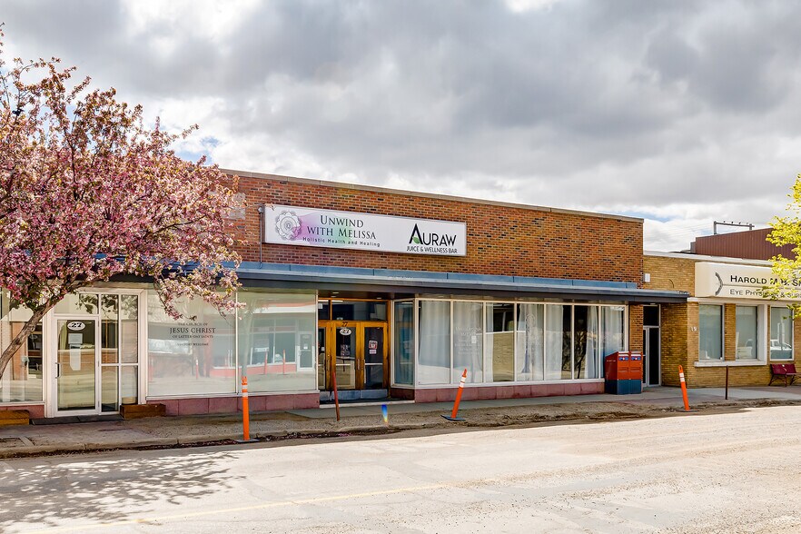 Primary Photo Of 27 Second Av N, Yorkton Storefront For Lease