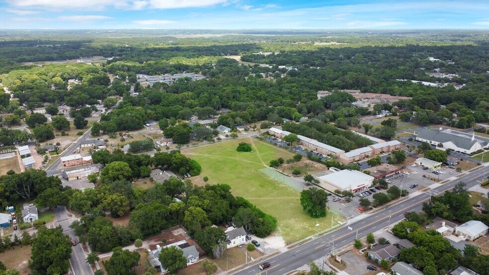 More Photos Of 1305 E Orange Ave, Eustis Land For Sale