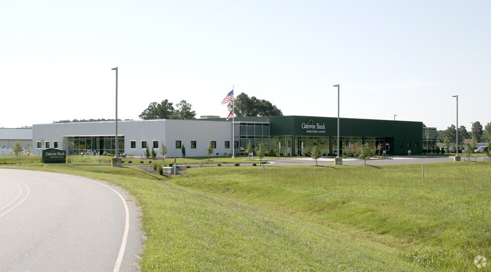 More Photos Of 112 Corporate Dr, Elizabeth City Office For Sale