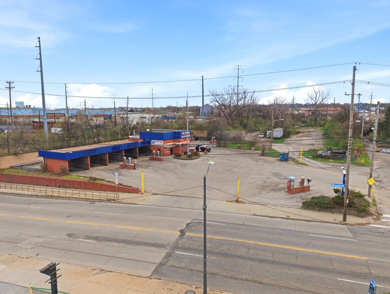 More Photos Of 8219 Broadway Ave, Cleveland Carwash For Sale