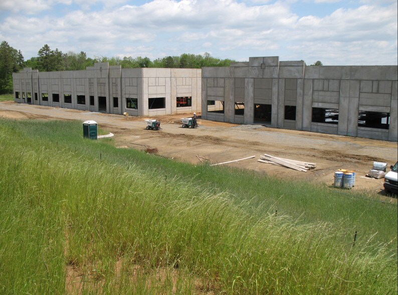 More Photos Of 4735 Corporate Dr, Concord Light Distribution For Lease