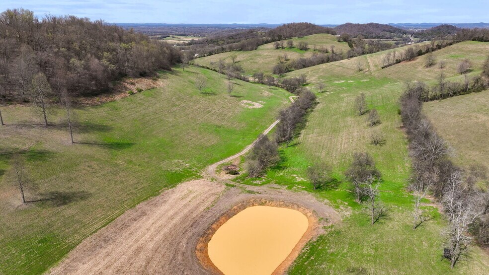More Photos Of 0 McLaughlin Rd, Shelbyville Land For Sale