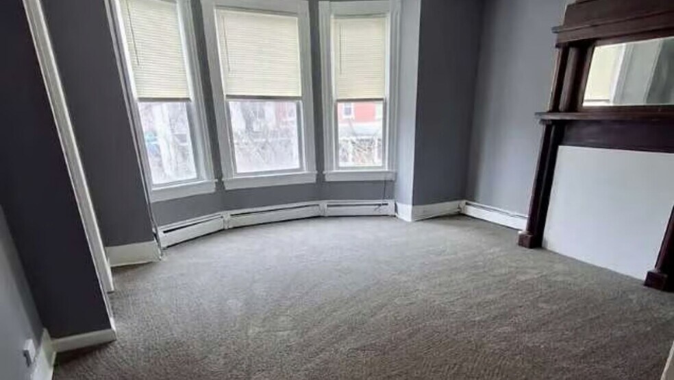 More Photos Of 77 Garden St, Poughkeepsie Apartments For Sale