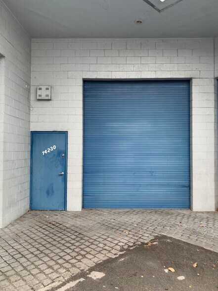 Primary Photo Of 14200-14238 SW 136th St, Miami Light Manufacturing For Lease