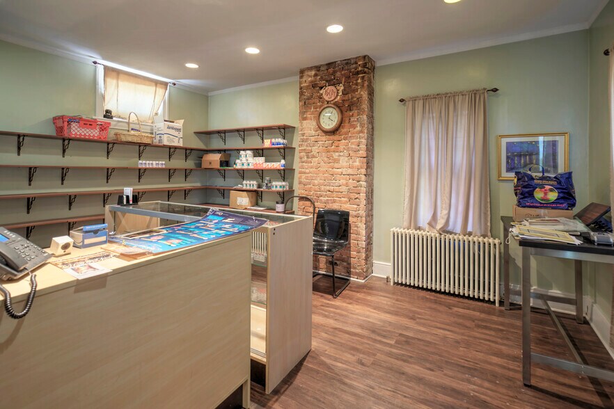 More Photos Of 31 S Finley Ave, Basking Ridge Medical For Sale