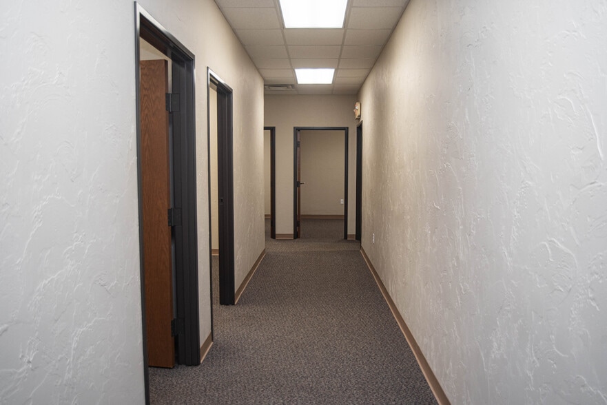 More Photos Of 2820 Global Pky, Midwest City Industrial For Sale