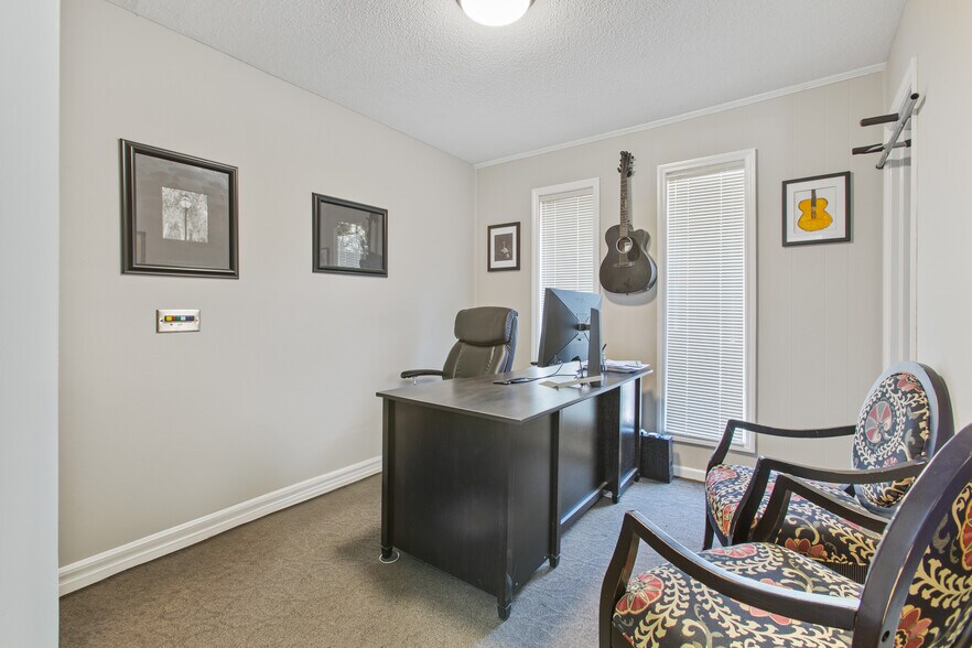 More Photos Of 924 Tall Pine Rd, Mount Pleasant Medical For Sale