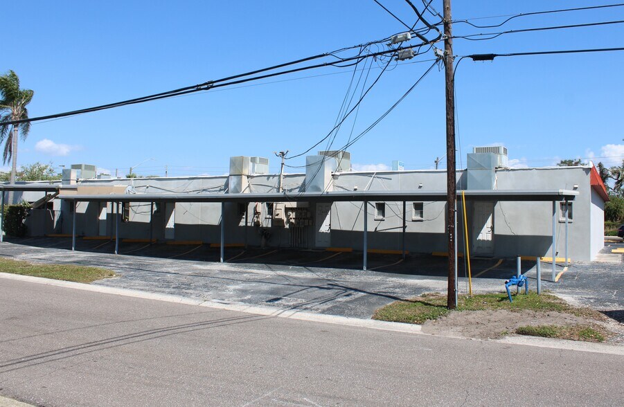 More Photos Of 1224-1240 66th St, Saint Petersburg Office For Lease