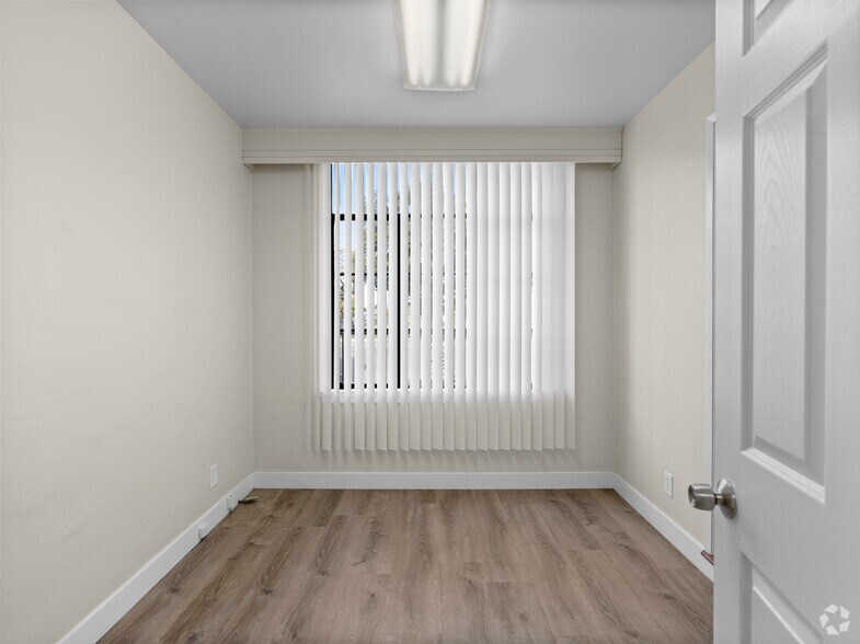 More Photos Of 652-670 E Santa Clara St, San Jose Medical For Sale