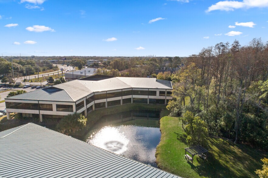 More Photos Of 4012 Gunn Hwy, Tampa Office For Lease