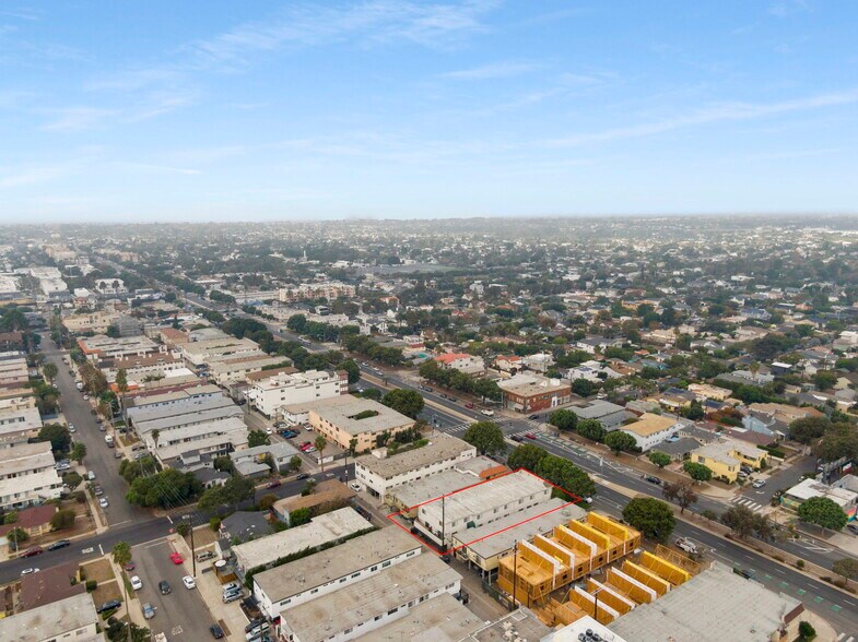 More Photos Of 12626 Venice Blvd, Los Angeles Apartments For Sale