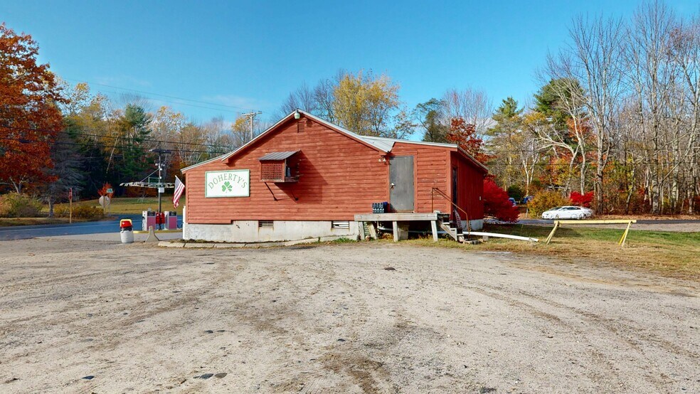 More Photos Of 130 Wardtown Rd, Freeport General Retail For Sale