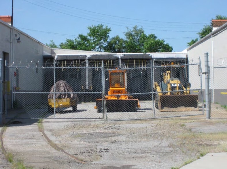 More Photos Of 1200 Dinwiddie Ave, Richmond Industrial For Sale