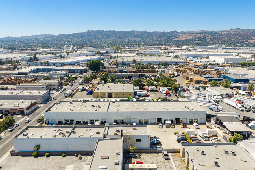 More Photos Of 127-129 S 8th Ave, La Puente Warehouse For Sale