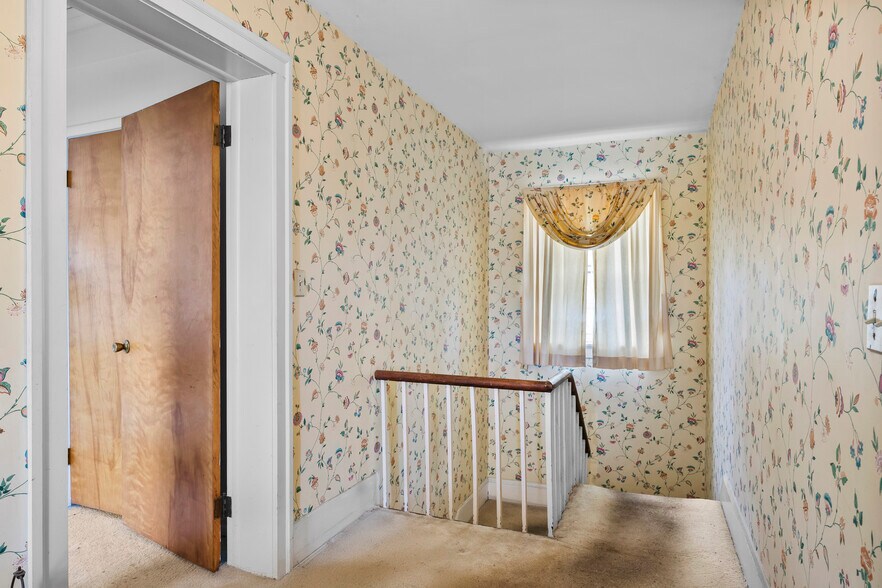 More Photos Of 47 Bronk Rd, Selkirk Land For Sale