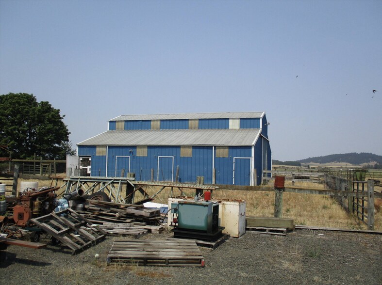 More Photos Of 10755 Highway 22, Dallas Warehouse For Sale