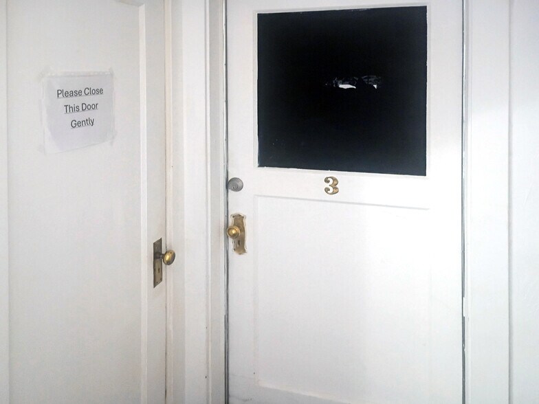 More Photos Of 213 Cedar St, Klamath Falls Apartments For Sale