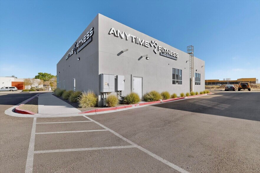 More Photos Of 9368 Valley View Dr NW, Albuquerque Apartments For Sale