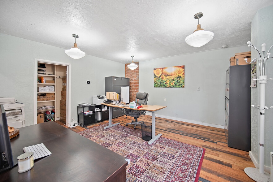 More Photos Of 1501 W Colorado Ave, Colorado Springs Storefront Retail Residential For Sale