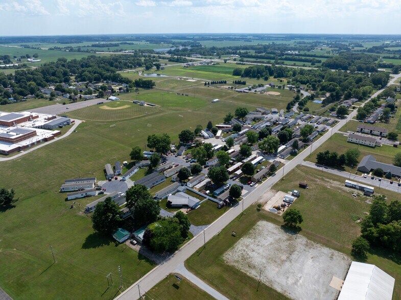 More Photos Of 205 W Marshall St, Argos Manufactured Housing Mobile Home Park For Sale