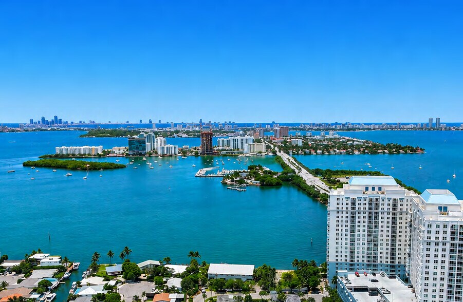 More Photos Of 8041 NE Bayshore Ct, Miami Apartments For Sale