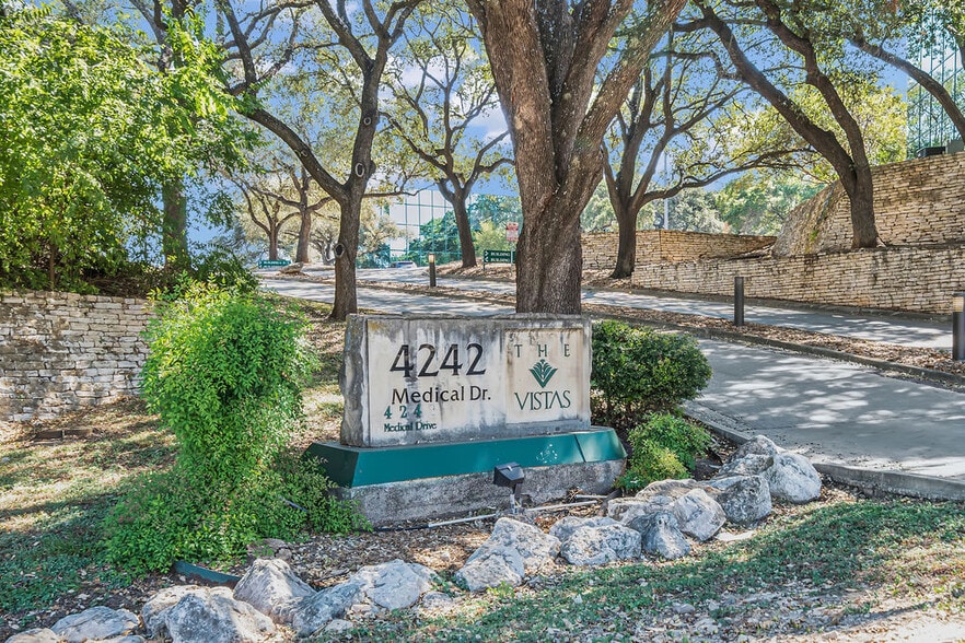 More Photos Of 4242 Medical Dr, San Antonio Unknown For Lease