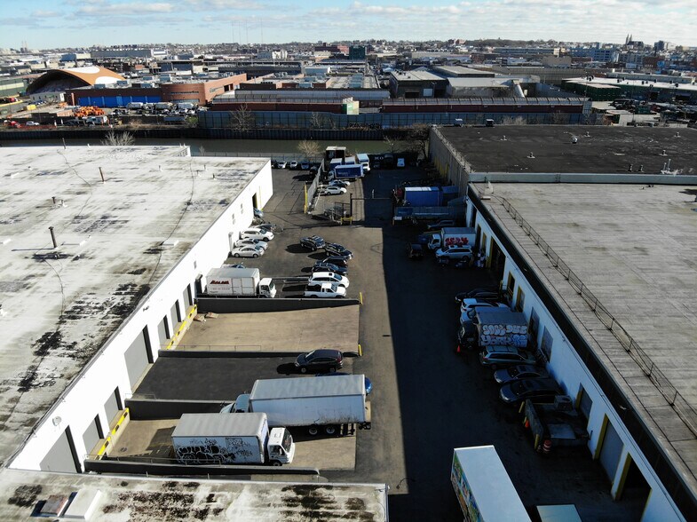 More Photos Of 134 Morgan Ave, Brooklyn Warehouse For Lease