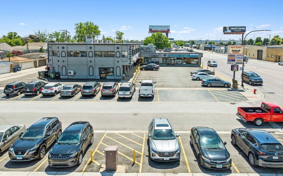 More Photos Of 1559 N Mannheim Rd, Stone Park General Retail For Sale