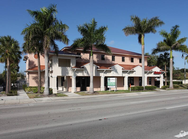 More Photos Of 919-927 S State Road 7, Plantation Medical For Lease
