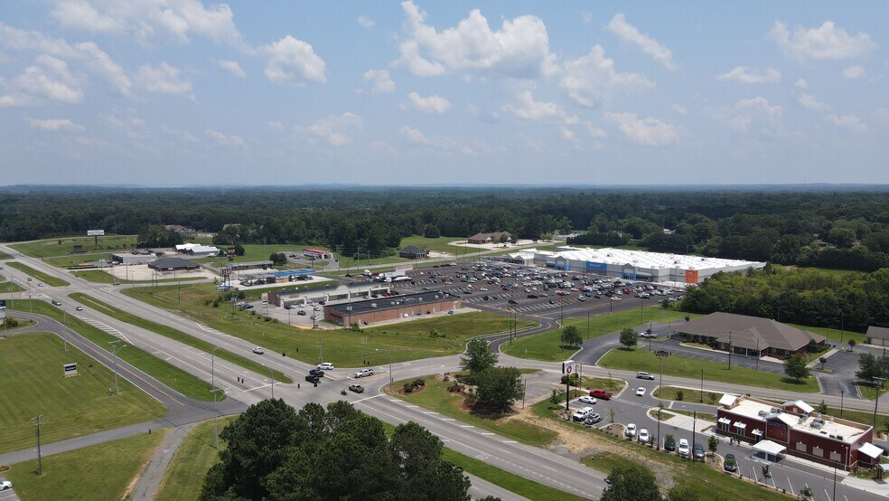 More Photos Of 1450 Brindlee Mountain Pky, Arab Land For Lease